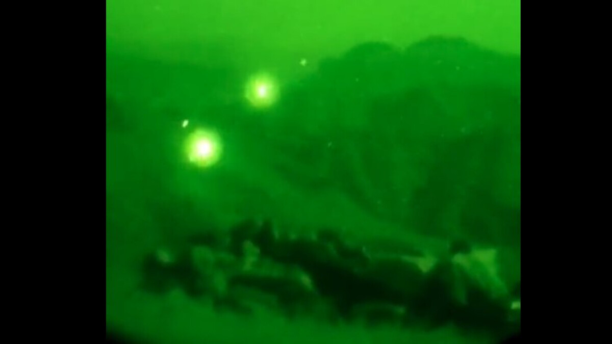 Pençe-Kilit Operasyonu bölgesinde terör yuvaları vuruluyor