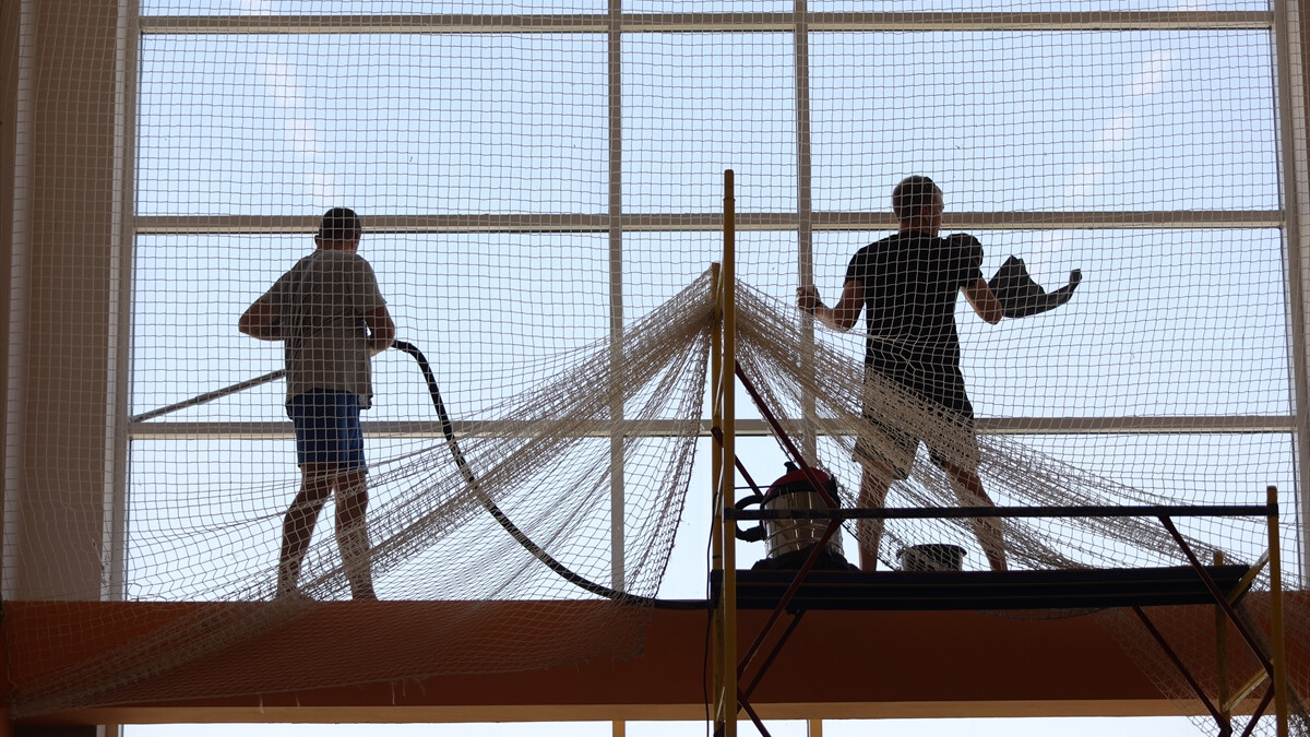 Rusya’da okullarda yeni dönem başlamadan güvenlik tedbirleri alındı