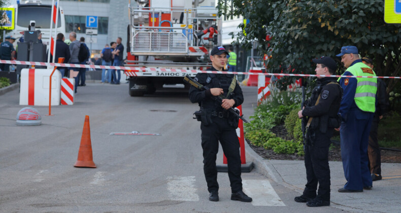 Rusya’ya İHA’larla saldırı girişimi: Hava savunma sistemleri engelledi