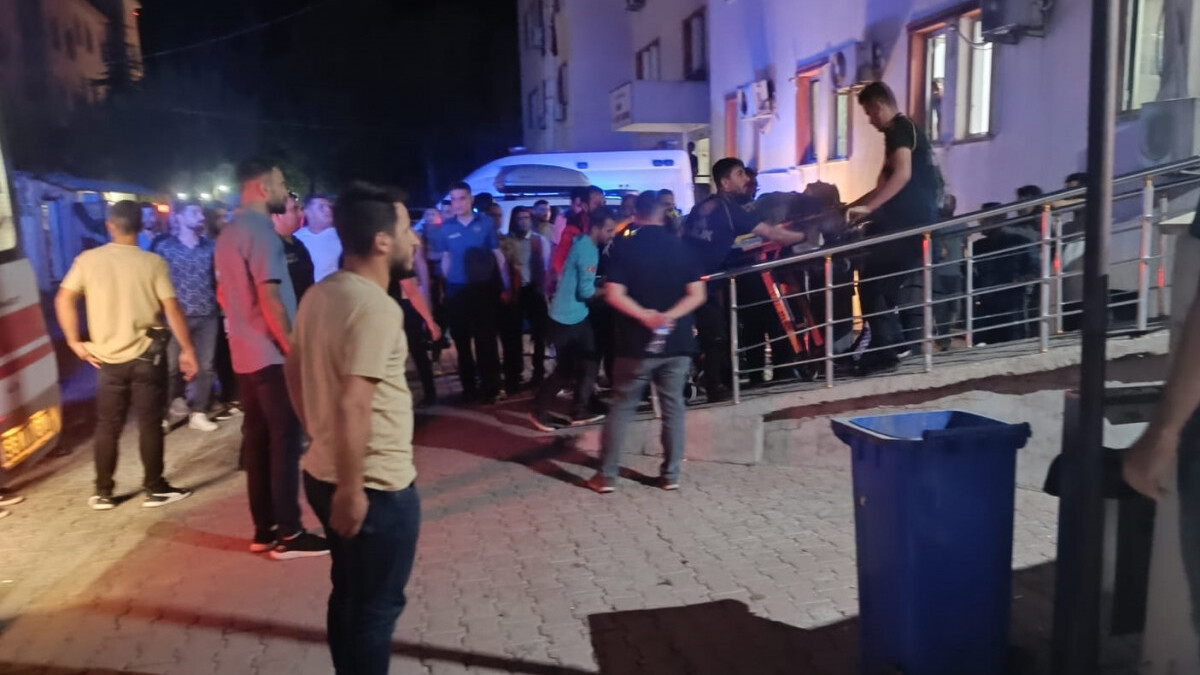Siirt’te asker ve korucuların olduğu kamyonet devrildi: 5 yaralı