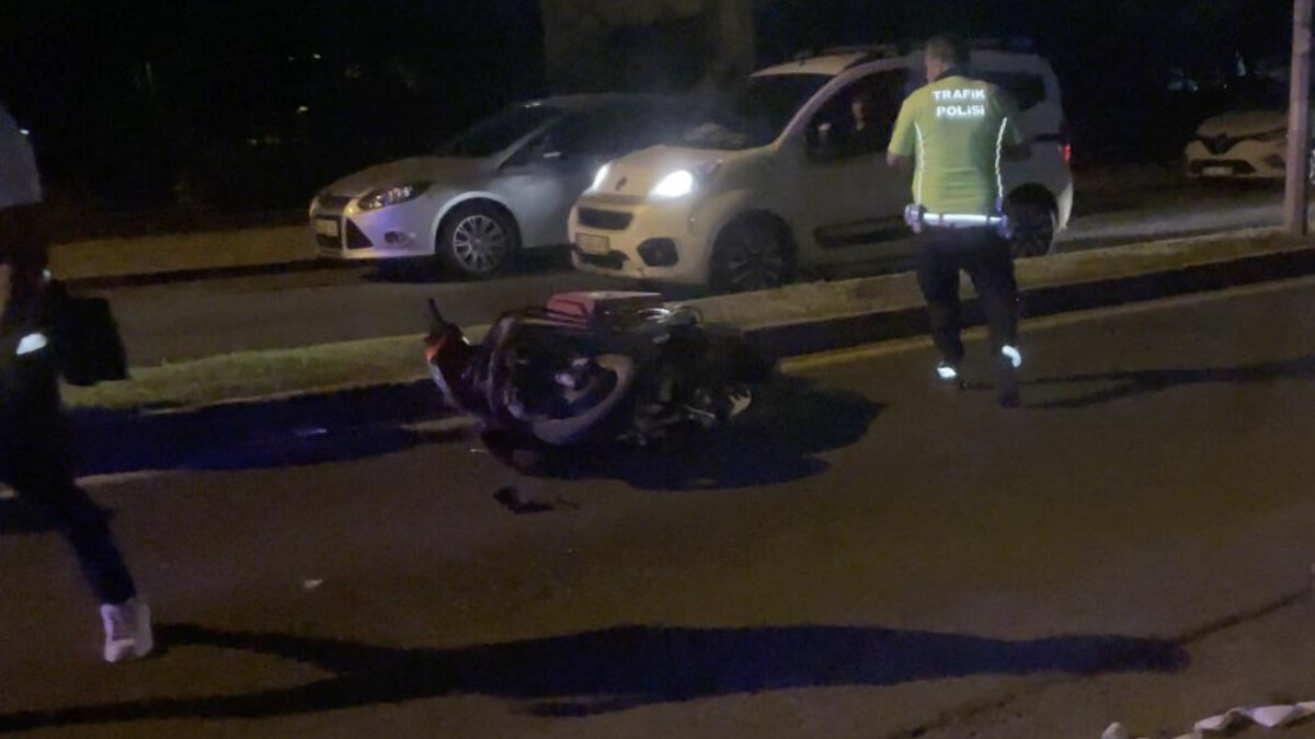 Tekirdağ’da otomobilin çarptığı motosikletli kurye hastaneye kaldırıldı