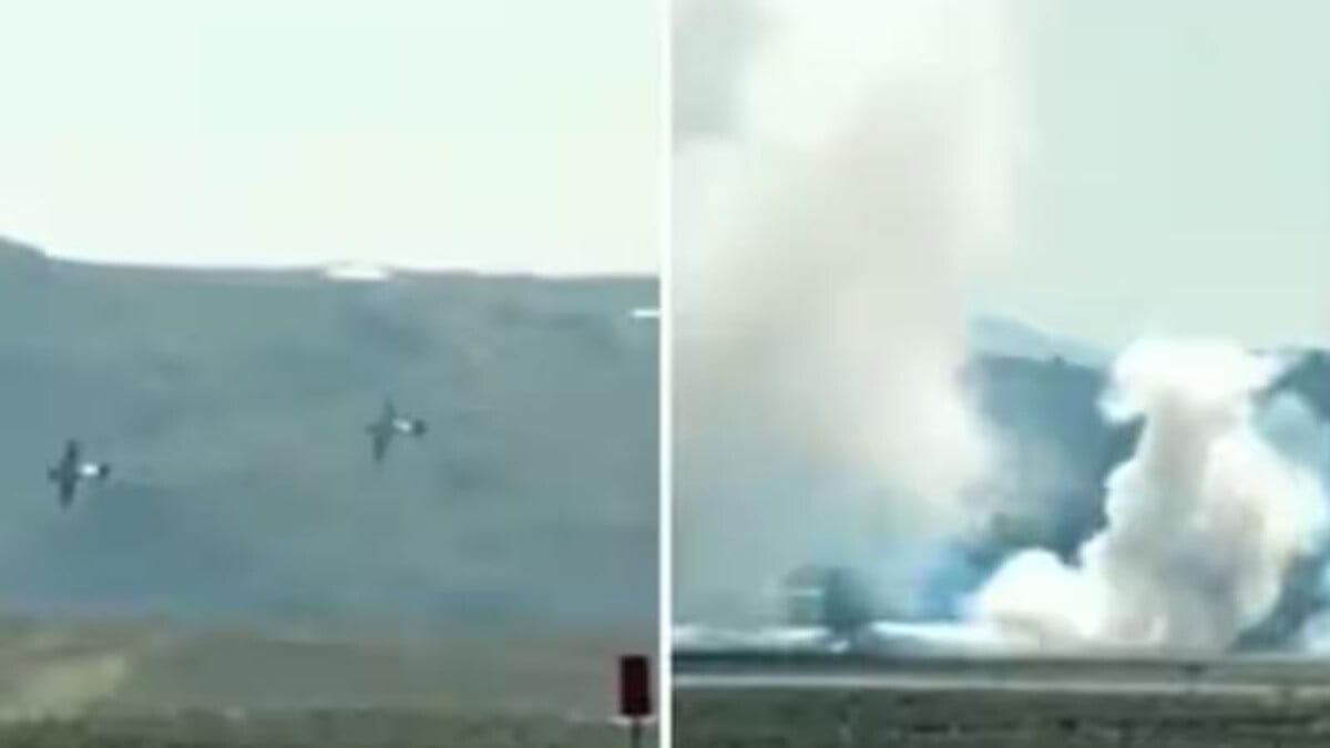 ABD’de gösteri uçakları çarpıştı: 2 ölü