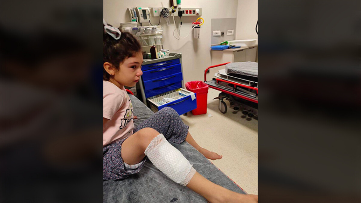 Adana’da balkonda uyuyan çocuk yorgun mermiyle vuruldu