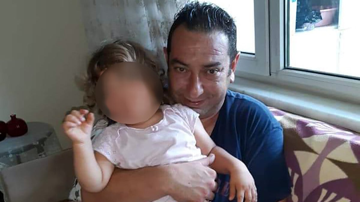 Adana’da daireden kötü koku yayıldı! Gerçeği altından dram çıktı