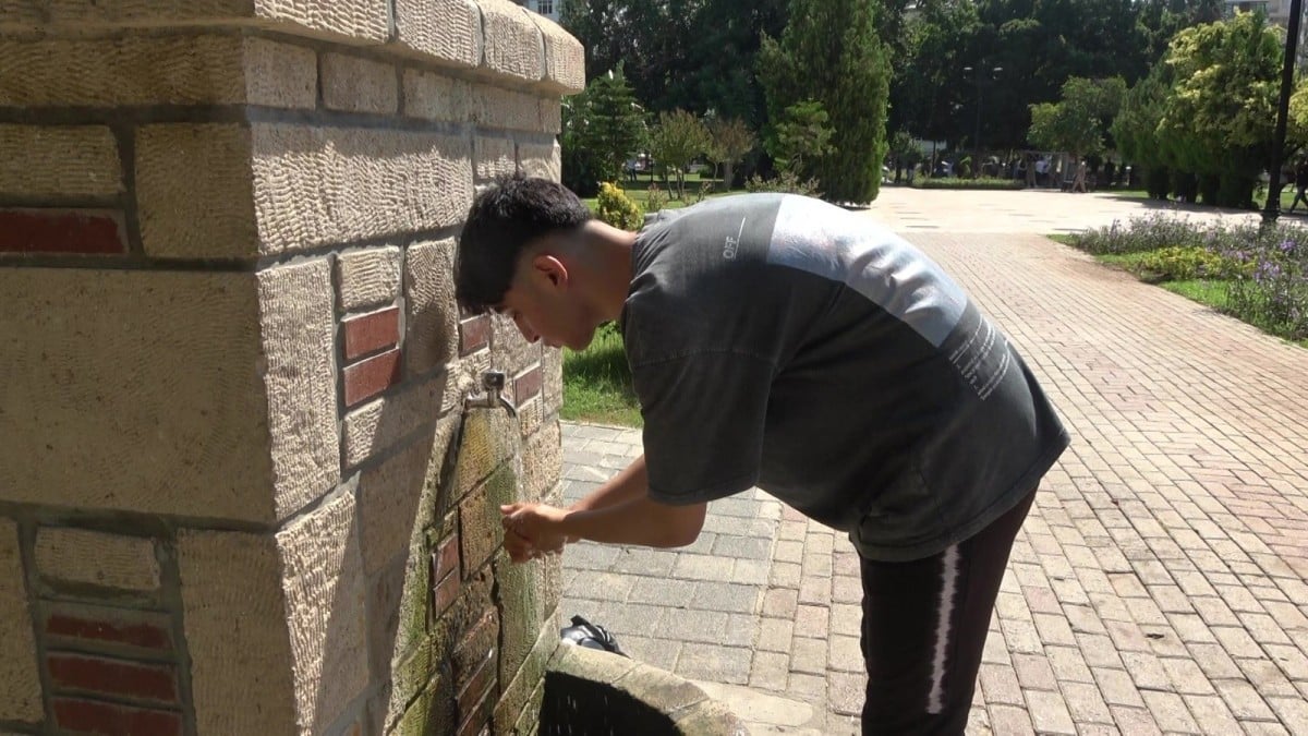 Adana’da termometreler 38 dereceyi gösterdi