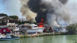 Antalya’da orman yangını! Tersane ve teknelere sıçradı