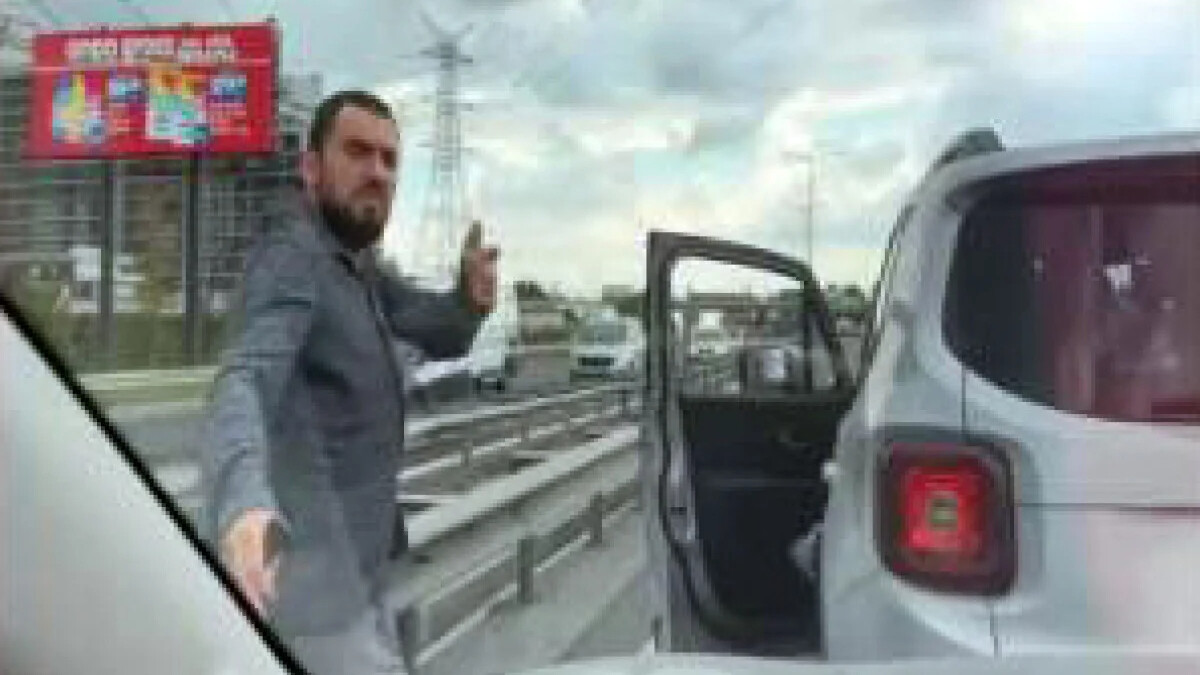 Arnavutköy’deki trafik magandasının psikiyatristi sıkıştırdığı anlar