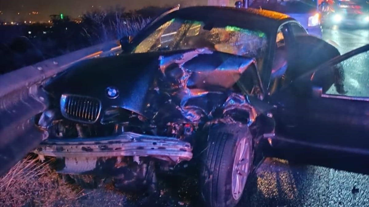 Bolu’da tırdan kopan lastik nedeniyle zincirleme trafik kazası yaşandı