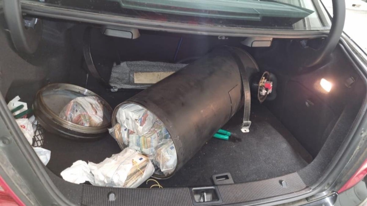 Bulgaristan gümrüğünde, oto gaz silindir tüpünden 522 bin euro çıktı