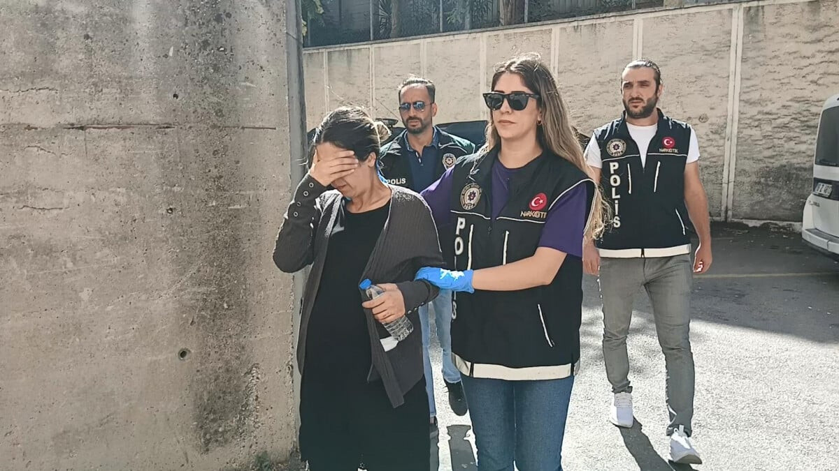 Bursa’da 9 aylık hamile kadın evinde uyuşturucuyla yakalandı