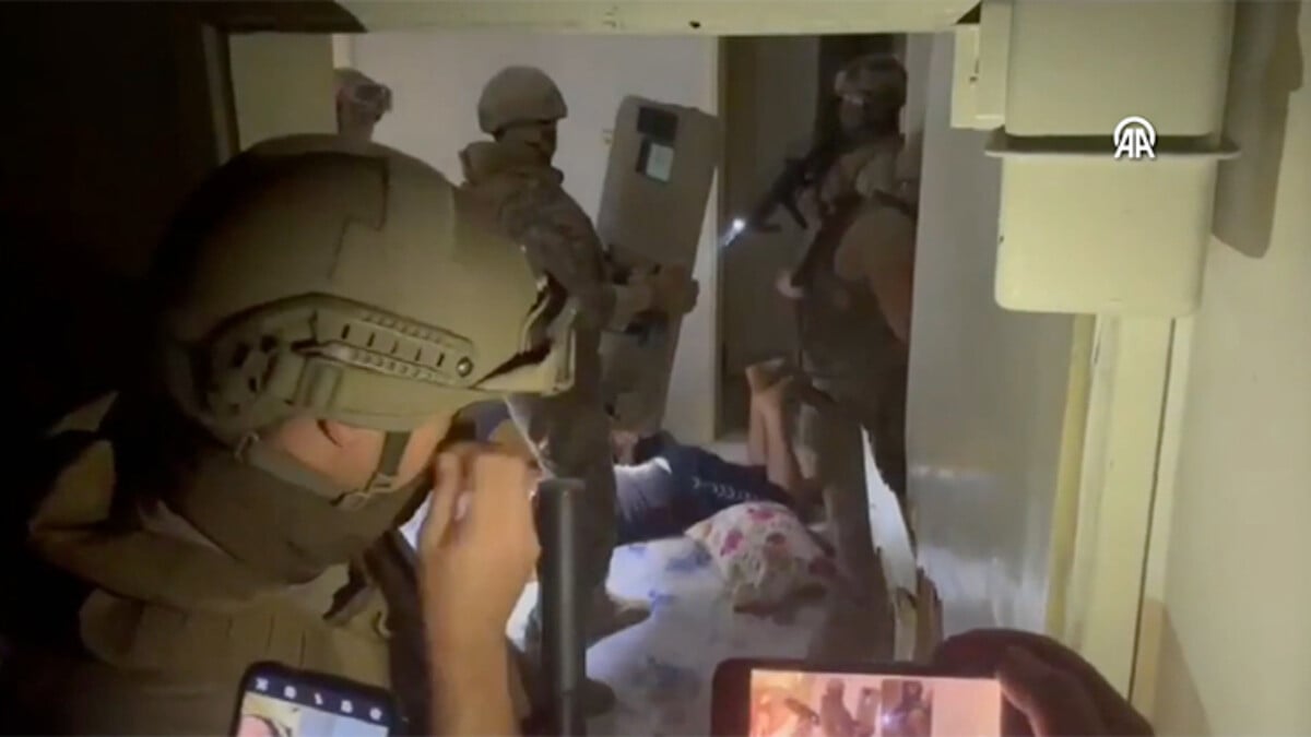 Bursa’da uyuşturucu satıcılarına eş zamanlı operasyon