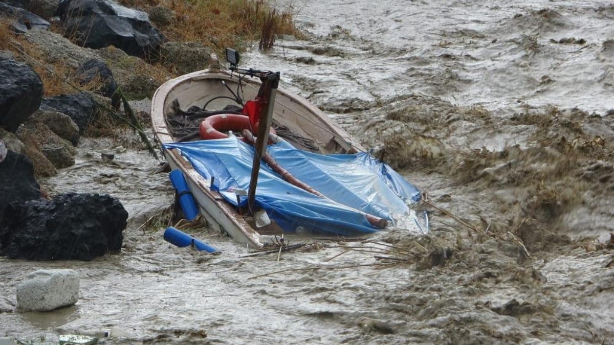 Çanakkale’ye sarı kodlu uyarı yapıldı! Kent yağmura teslim oldu