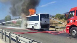 CHP’li İBB’nin cenaze hizmetlerine ait otobüsü alevlere teslim oldu
