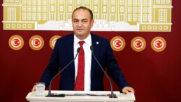 CHP’li Özgür Karabat: “Delegelerimiz dosttur, kardeştir”