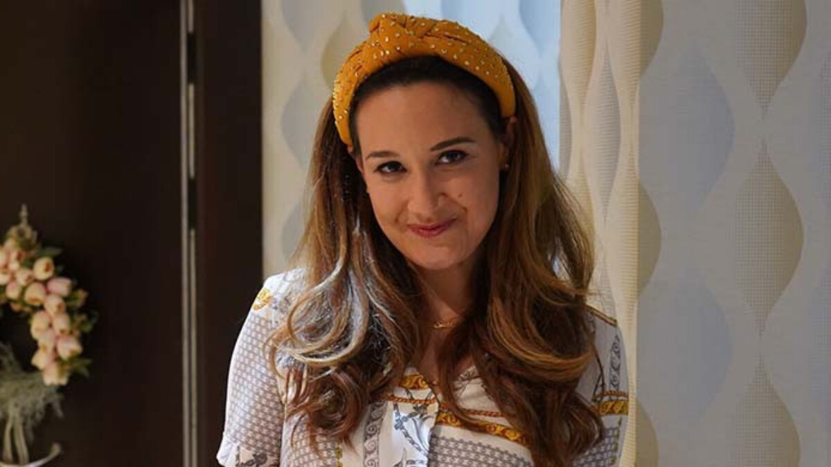 Eltiler, görümceler kenara; Sıra gebelerde! İşte Gupse Özay’ın yeni filmi…