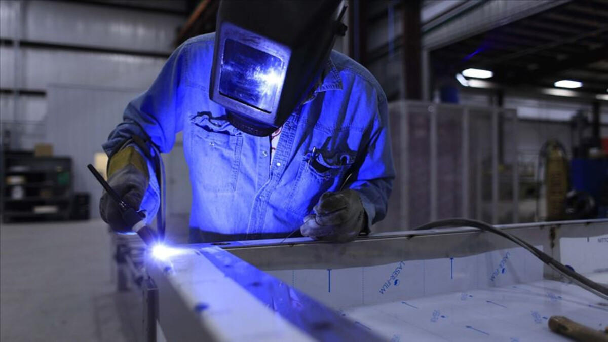 Euro Bölgesi’nin sanayi üretimi temmuzda geriledi