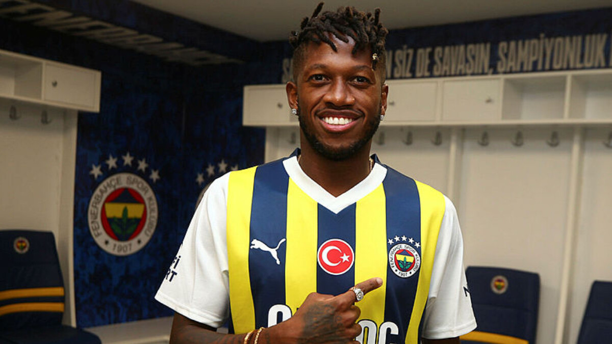 Fenerbahçe’nin yıldızı Fred’in eşi güzelliğiyle nefes kesti! “Wanda Nara işine baksın”