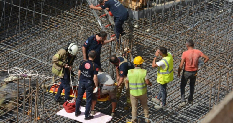 İBB’nin alt geçit çalışmasında bir işçi demirlerin altında kaldı