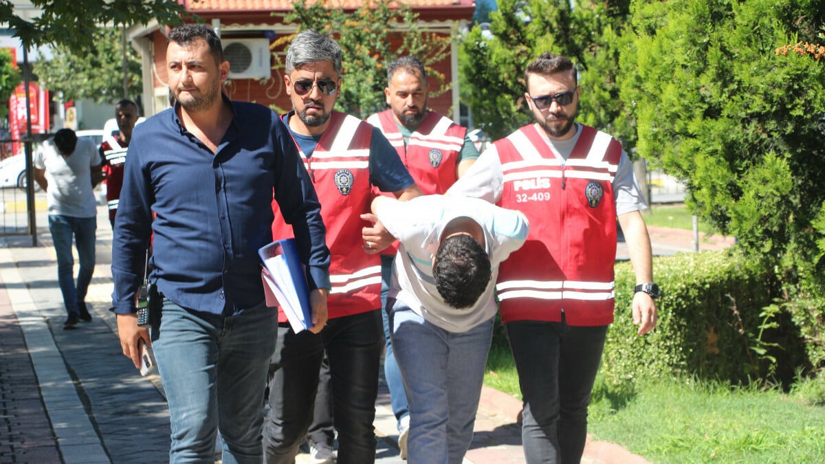 Isparta’da telefon dolandırıcısı 4 kişi tutuklandı