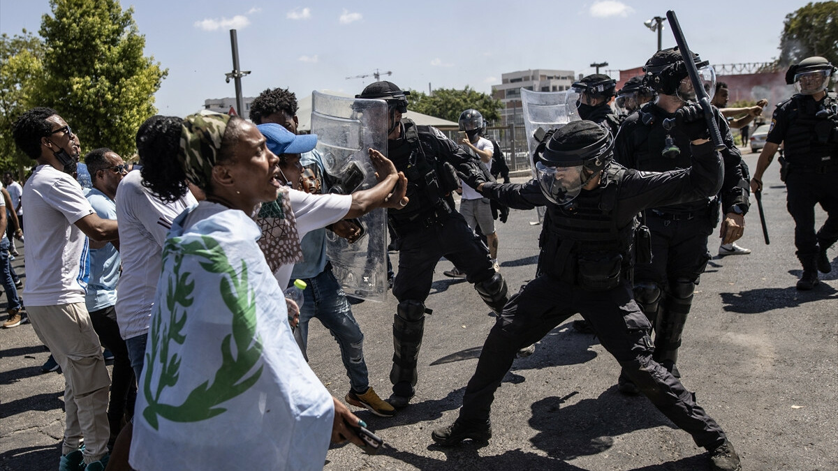 İsrail’de Eritreli göçmenlere polisten müdahale: 160 yaralı