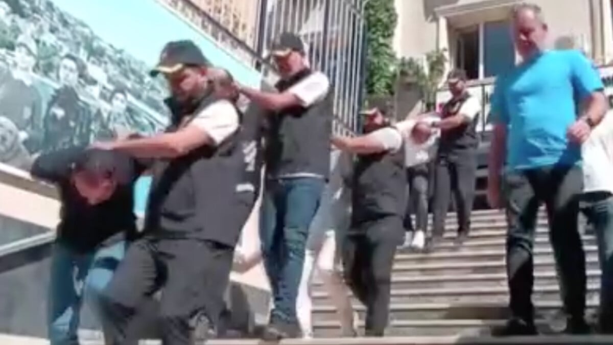 İstanbul ve Bursa’da dolandırıcı çetesi çökertildi! 10 milyon TL vurgun