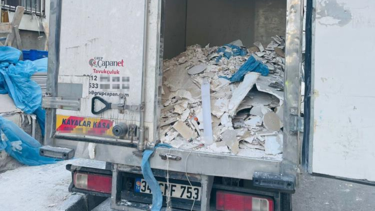 İstanbul’da ormana hafriyat döken sürücüye ceza kesildi