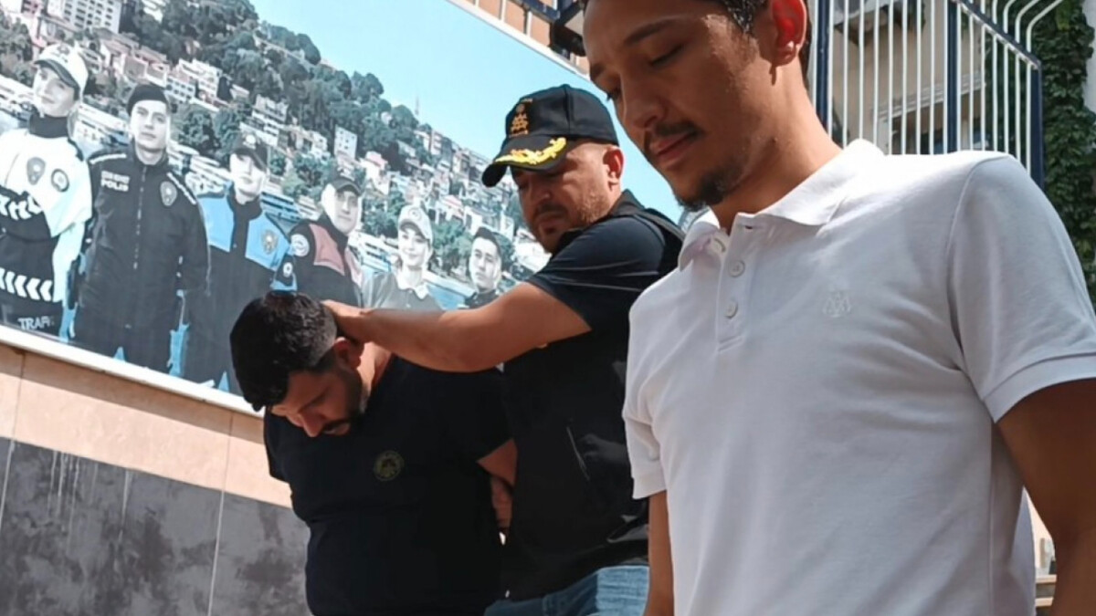 İstanbul’da telefon dolandırıcısına 40 bin euro ile 300 gram altınını kaptırdı: Yakalandı