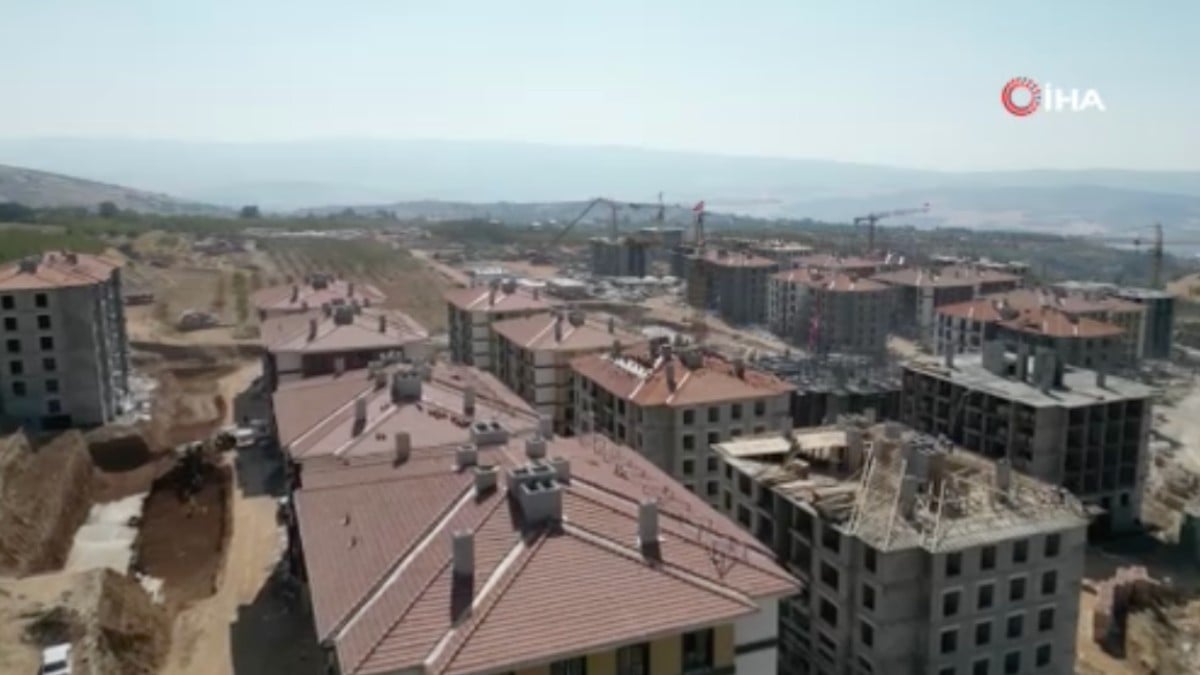 Kahramanmaraş’ta deprem konutları! Ekim ayında teslimat başlıyor…