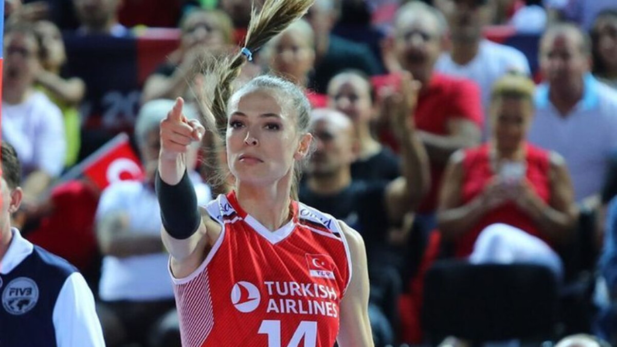 Kaptan Eda Erdem’in 12 yıllık eşine bakın! Adını formasında taşıyor…