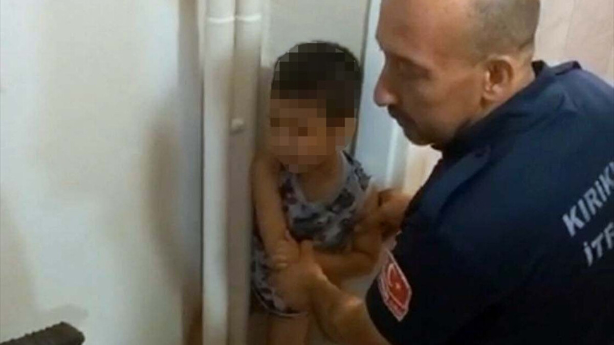 Kırıkkale’de kalorifer borusuna bacağı sıkıştı! İtfaiye kurtardı