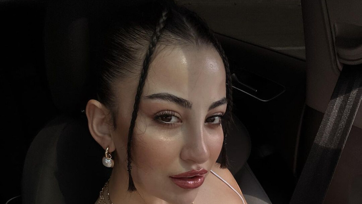 Kısmetse Olur’un Fenomen Buse’si, Jakuzi Paylaşımıyla Takipçilerini Şaşırttı!