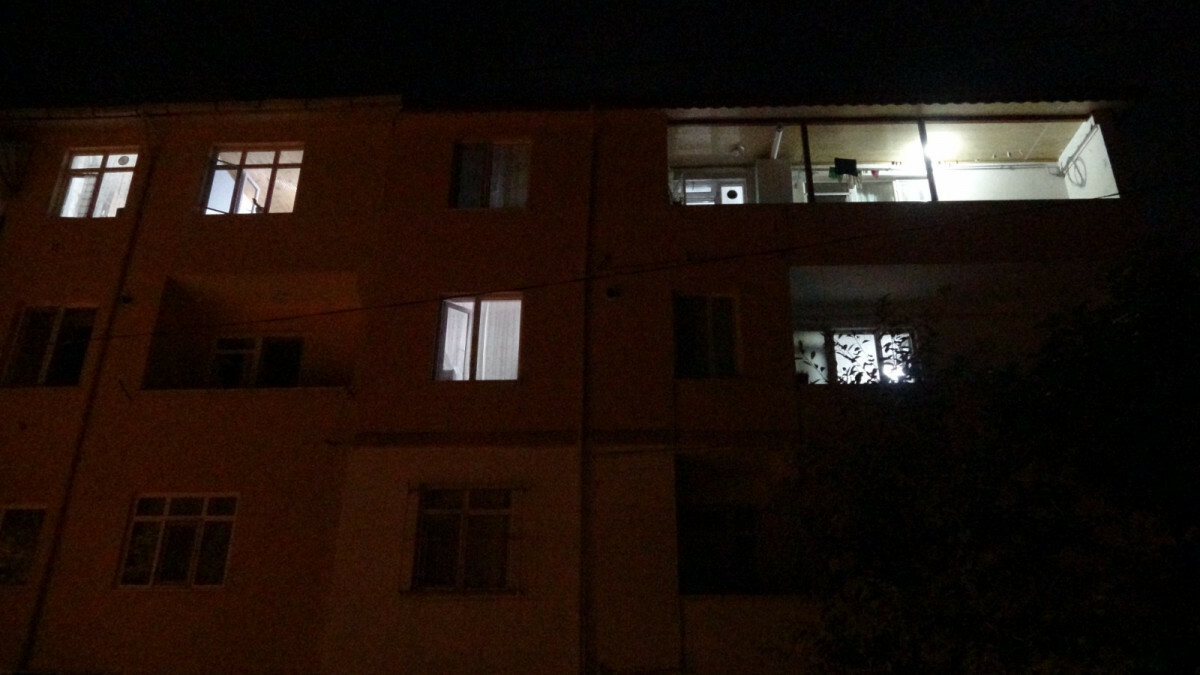 Kocaeli’de 3’üncü kattan düşen çocuk yaralandı