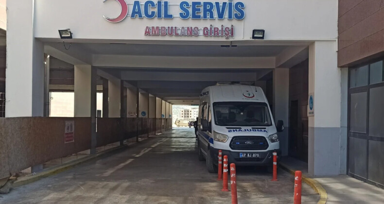 Mardin’de tır ile kamyonet çarpıştı: 1 ölü, 9 yaralı