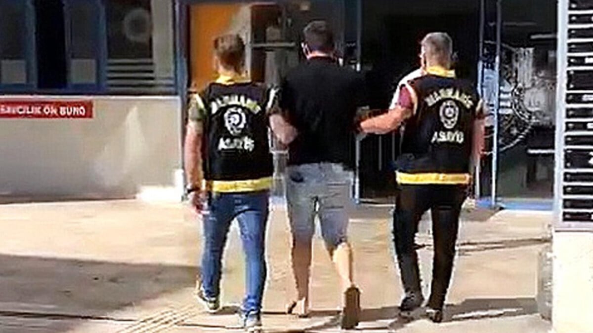 Muğla’da otostop yapan üniversiteliyi taciz etti: Tutuklandı