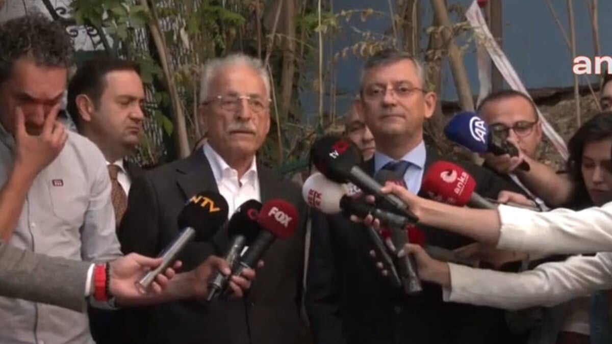 Özgür Özel, Murat Karayalçın’ı ziyaret etti