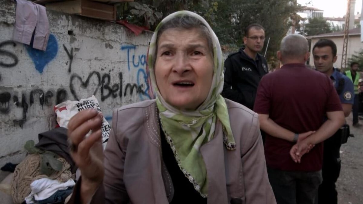 Samsun’da belediye başkan adayının evinden 15 kamyon çöp çıktı