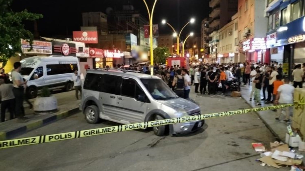 Şırnak’ta iki araç kafa kafaya girdi: 5 yaralı