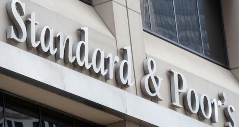 Tüketim düştü! S&P, ABD’nin ekonomik büyümesinden endişeli