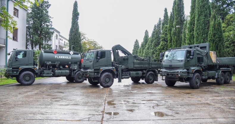 Türkiye ve Karadağ arasında askeri işbirliği! 3 askeri araç Karadağ’a ulaştı