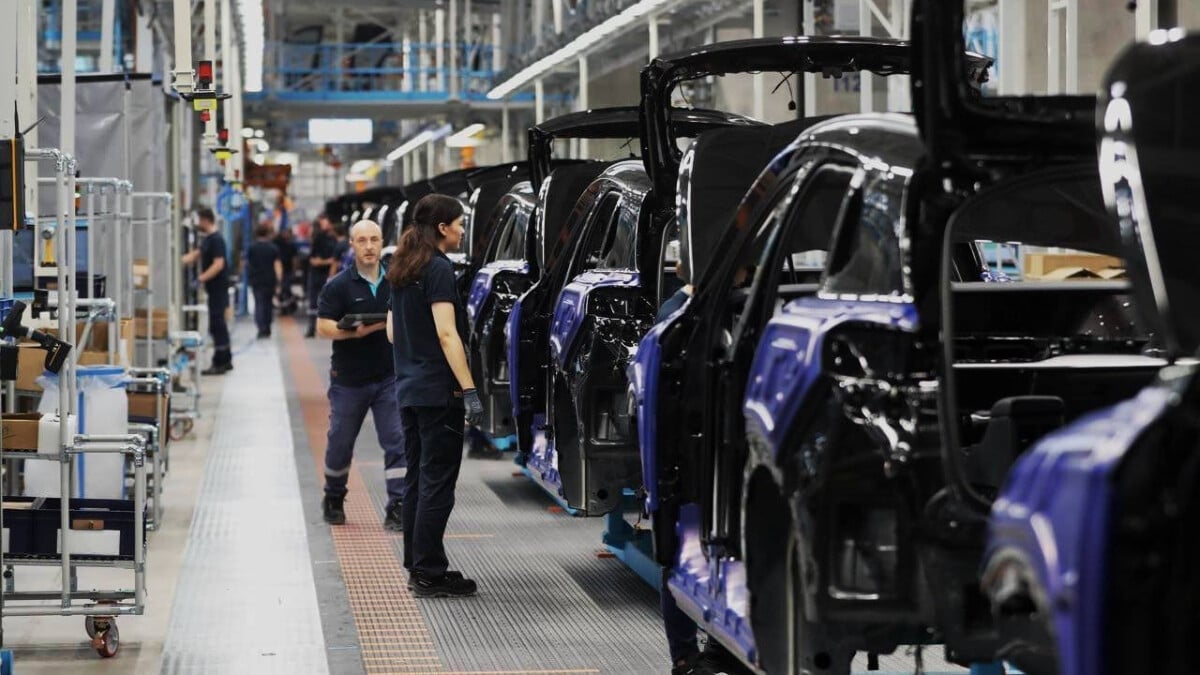 Türkiye’nin otomobili Togg üretim sayılarını arttırdı! Teslimatlar hız kazanıyor…