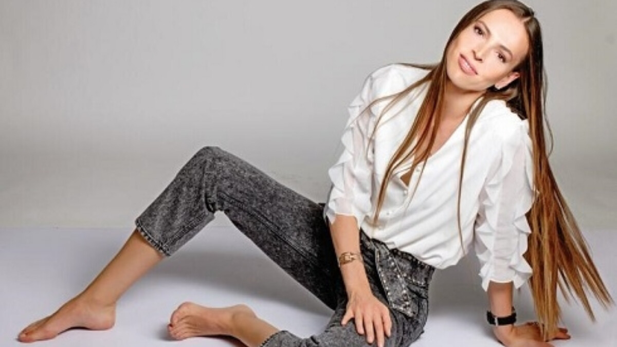 Uzun saçlı halinden başkasını gören yok! Eda Erdem’in kısa saçlı hali olay oldu… “İnanamıyorum”