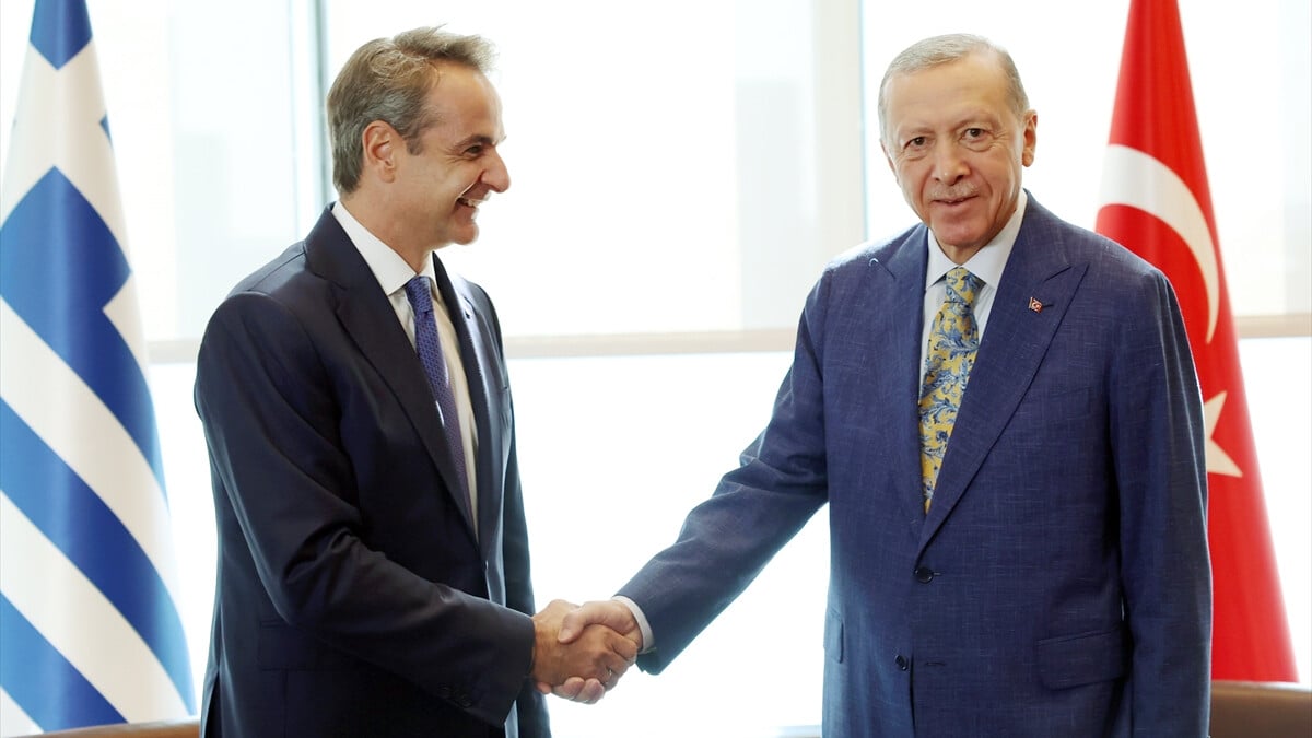 Yunan basını, Erdoğan – Miçotakis görüşmesini analiz etti: Olumlu iklim için güçlü istek var