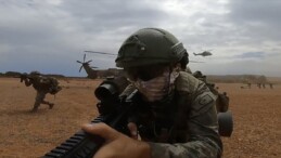 Yunanistan’da gündem Pile yolu gerilimi: Türk ordusu, KKTC’ye ağır silah sevk ediyor