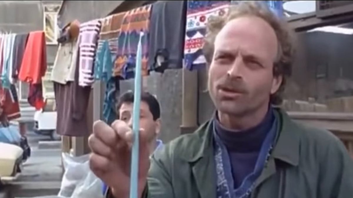 90’larda pazarlama yeteneğiyle hayran bırakan mum satıcısı yeniden gündemde