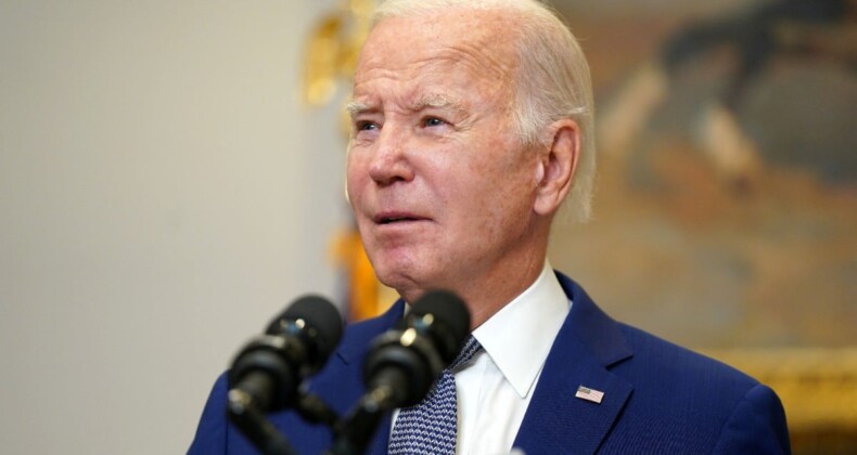 ABD’yi endişelendiren anlar: Biden konuşurken duraksadı