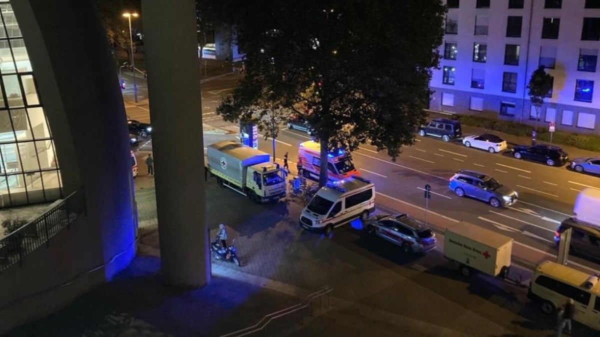 Almanya’da bomba tahliyesi: İnsanlar camiye sığındı