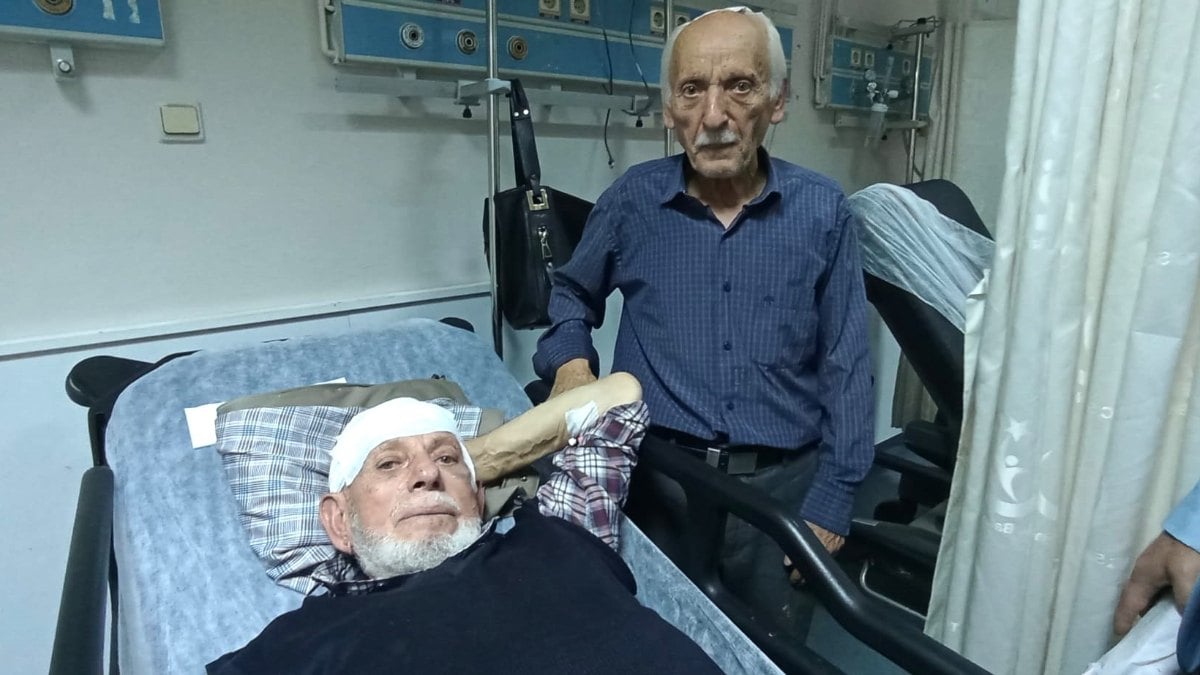 Amasya’da arabaya giren arıyı çıkartmak istedi! 25 metreden göle uçtu…