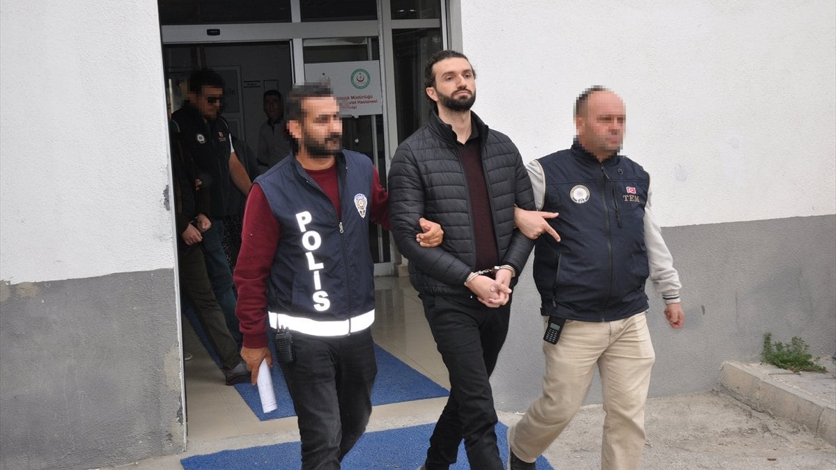 Amasya’da FETÖ operasyonu! Sahte kimlikli FETÖ üyesi ve 3 kişi gözaltına alındı
