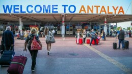 Antalya’ya gelen turist sayısı 14,5 milyonu aştı