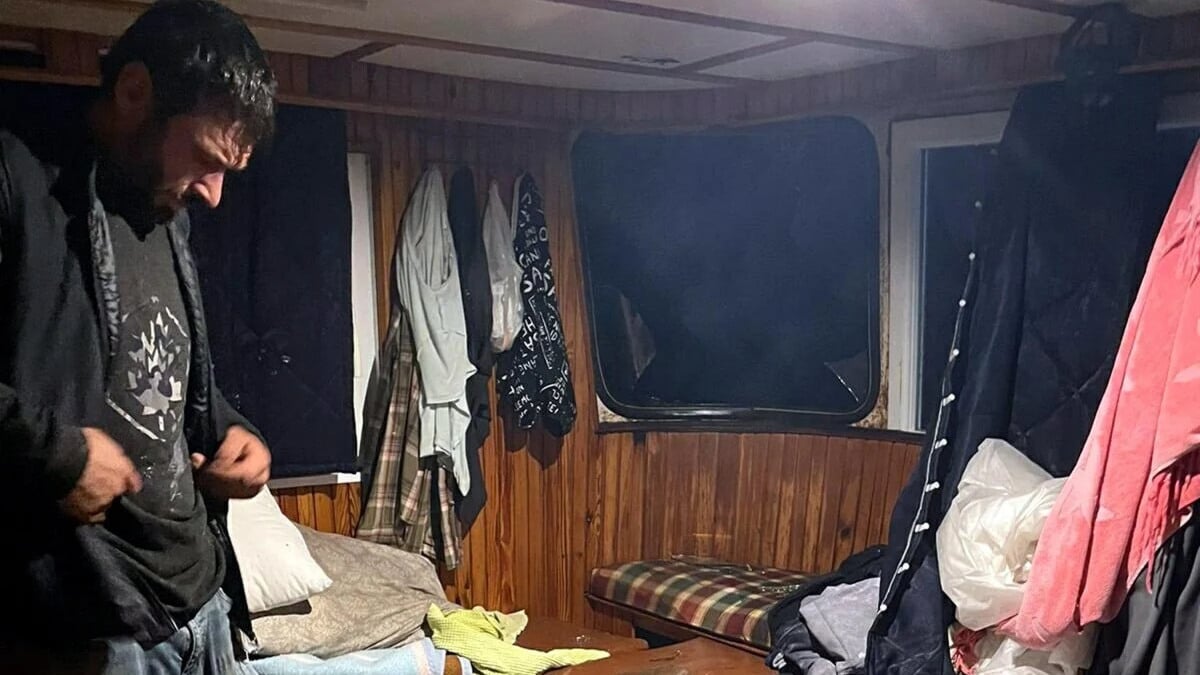 Aydın’da Yunan asker zulmü! Türk balıkçıların demir çubuklu taciz edip tazikli su sıktılar…